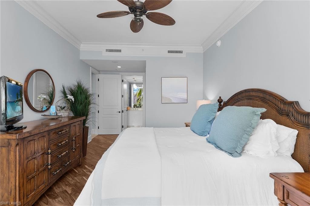 940 Cape Marco DR # 602, MARCO ISLAND FL 34145-27