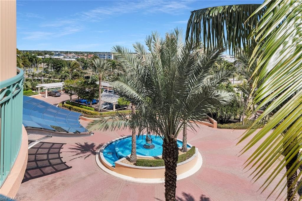 940 Cape Marco DR # 602, MARCO ISLAND FL 34145-32