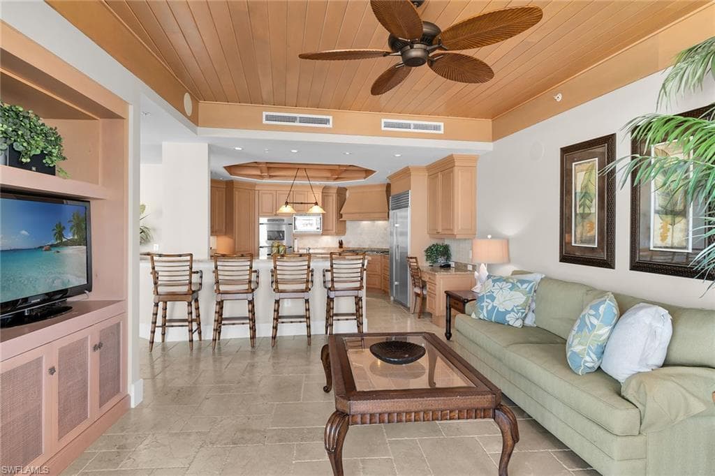 940 Cape Marco DR # 602, MARCO ISLAND FL 34145-13