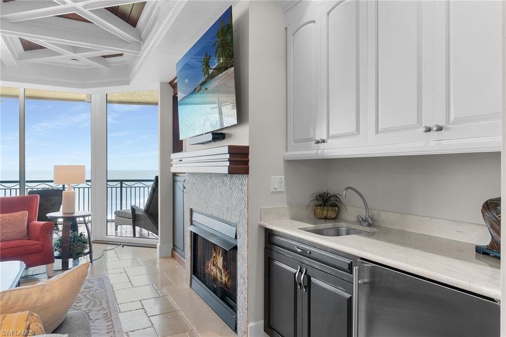 940 Cape Marco DR 602-7