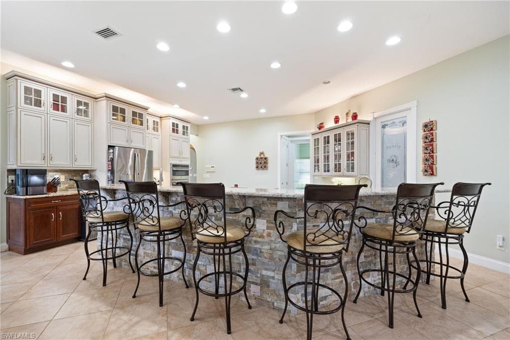 4013 Oak Haven DR-11