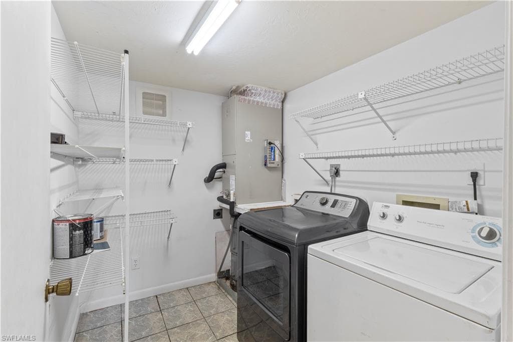 5697 RATTLESNAKE HAMMOCK RD # 105, NAPLES FL 34113-17