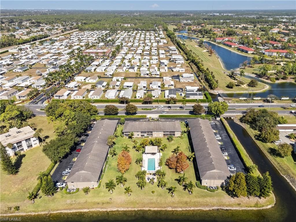 5697 RATTLESNAKE HAMMOCK RD # 105, NAPLES FL 34113-24