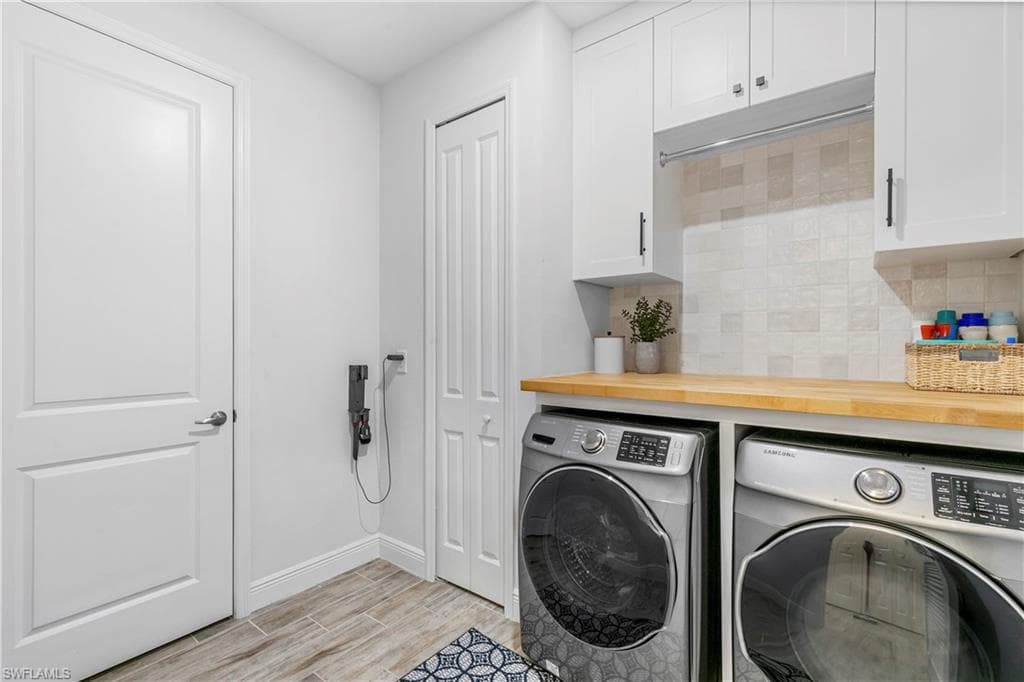 19763 Coconut Harbor CIR, FORT MYERS FL 33908-23