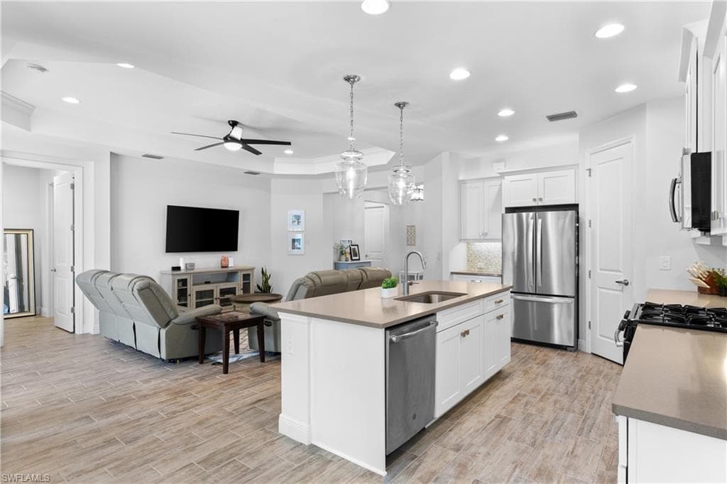 19763 Coconut Harbor CIR, FORT MYERS FL 33908-10