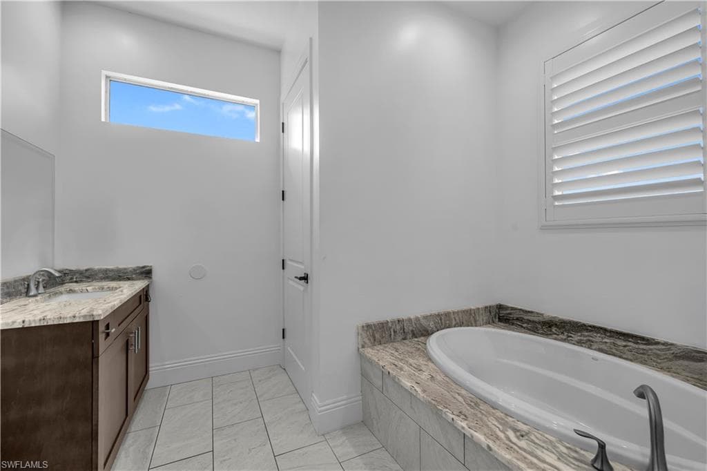 11141 Palmetto Ridge DR-6