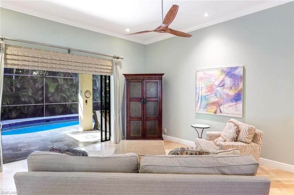302 Sawgrass CT-10