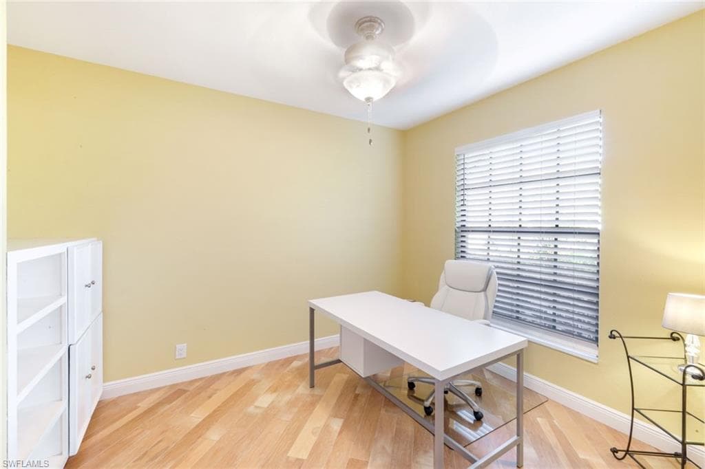 302 Sawgrass CT-24