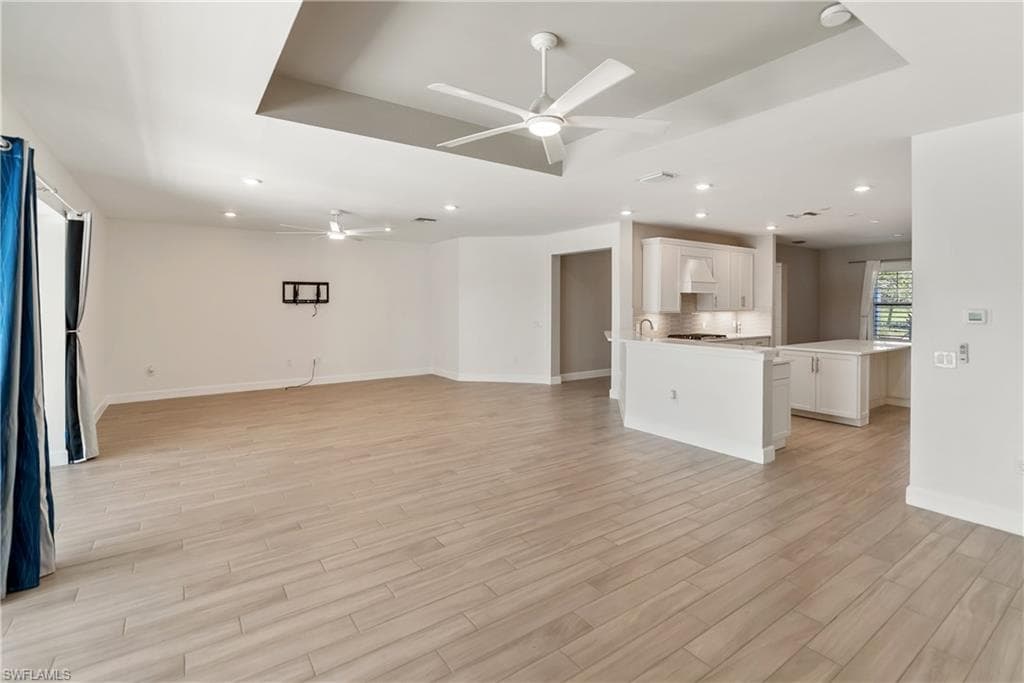 19001 Aqua Shore DR-32
