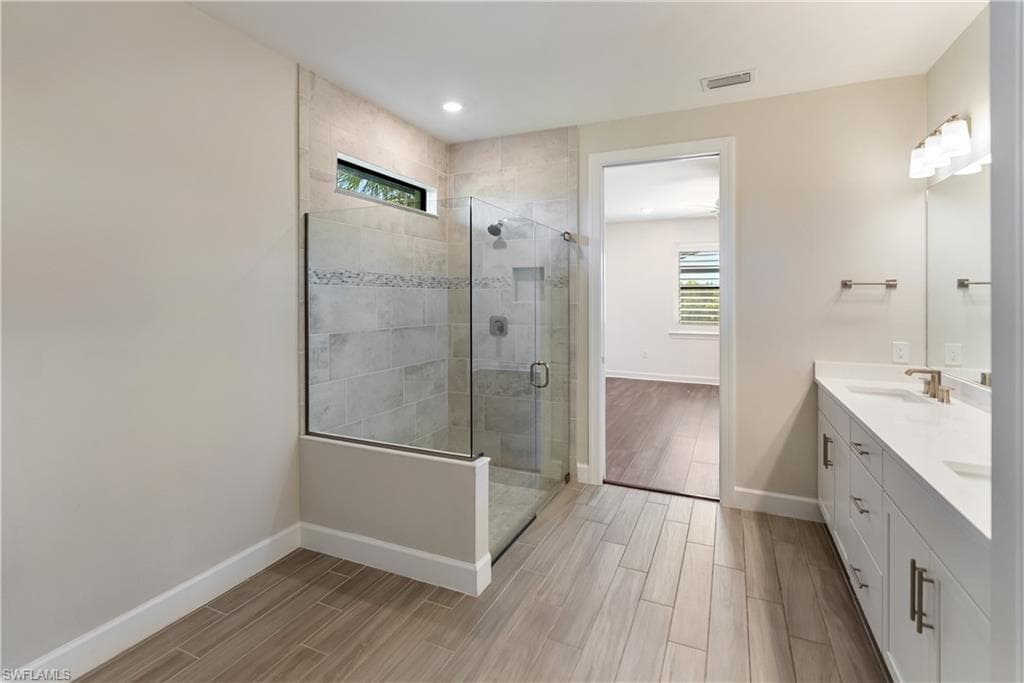 19001 Aqua Shore DR-19