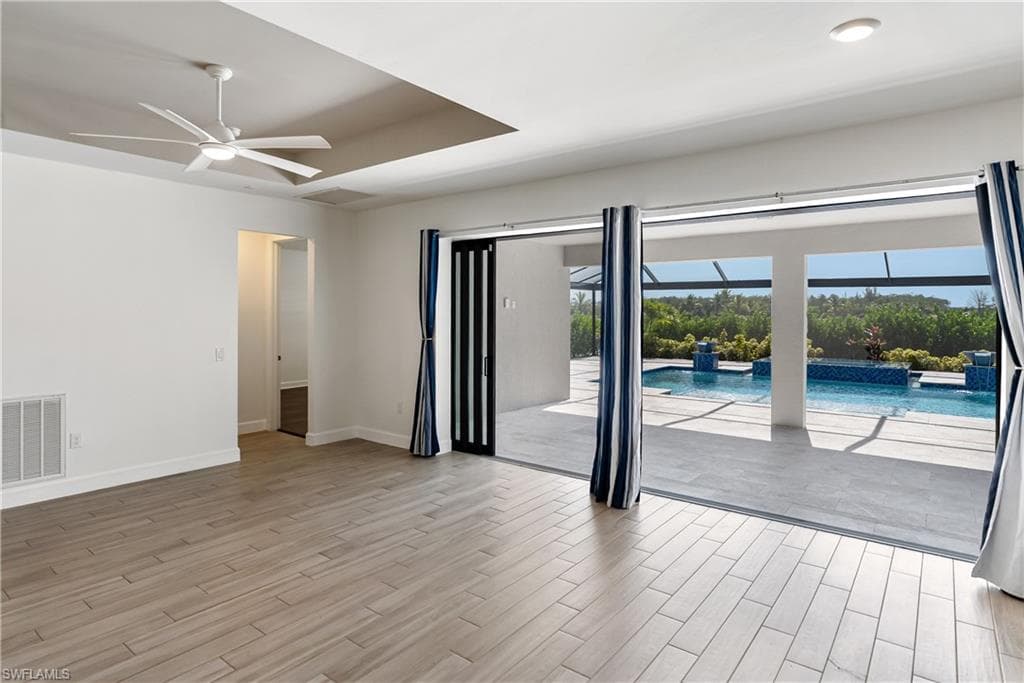 19001 Aqua Shore DR-29