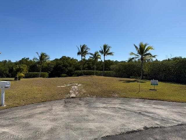 1276 Grand Canal DR, NAPLES FL 34110-15