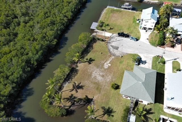 1276 Grand Canal DR, NAPLES FL 34110-10