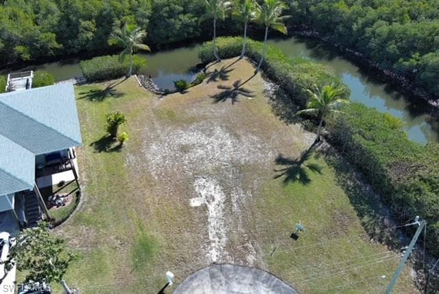 1276 Grand Canal DR, NAPLES FL 34110-7