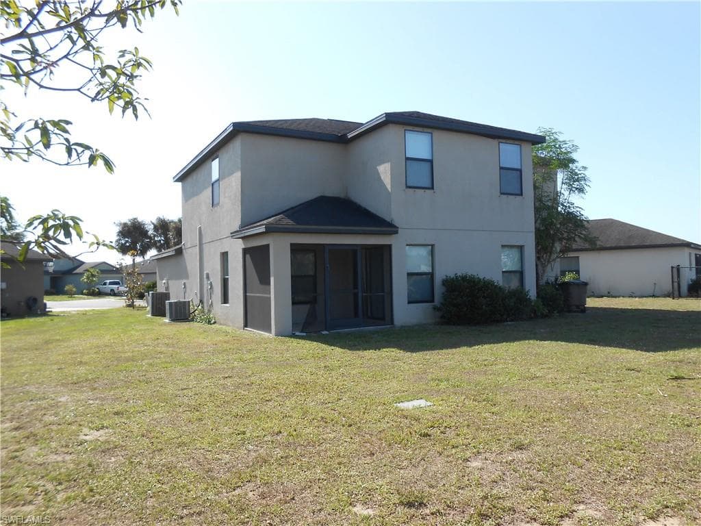154 Shadowview CT, LEHIGH ACRES FL 33974-38