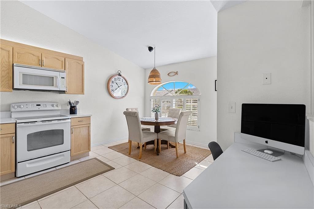 13021 Hamilton Harbour DR S5-16
