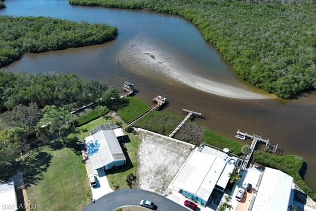 4717 Tahiti DR, BONITA SPRINGS FL 34134-5