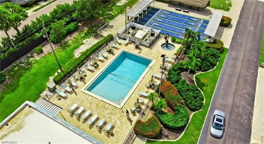 4717 Tahiti DR, BONITA SPRINGS FL 34134-12