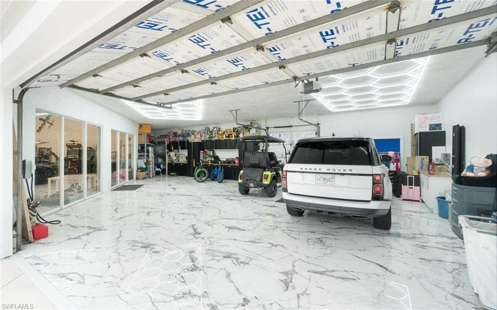 18683 Baseleg AVE, NORTH FORT MYERS FL 33917-10