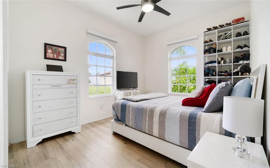 18683 Baseleg AVE, NORTH FORT MYERS FL 33917-28
