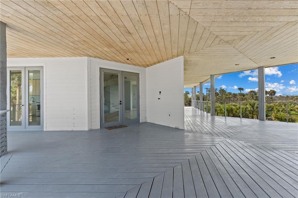 4150 Dingman DR, SANIBEL FL 33957-25