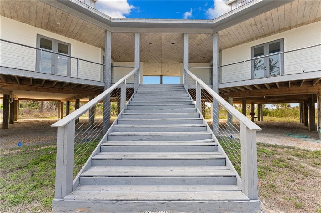 4150 Dingman DR, SANIBEL FL 33957-42