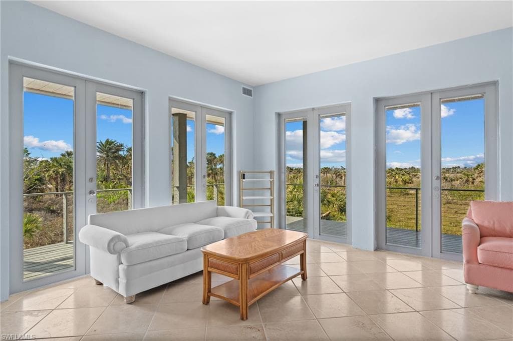 4150 Dingman DR, SANIBEL FL 33957-30