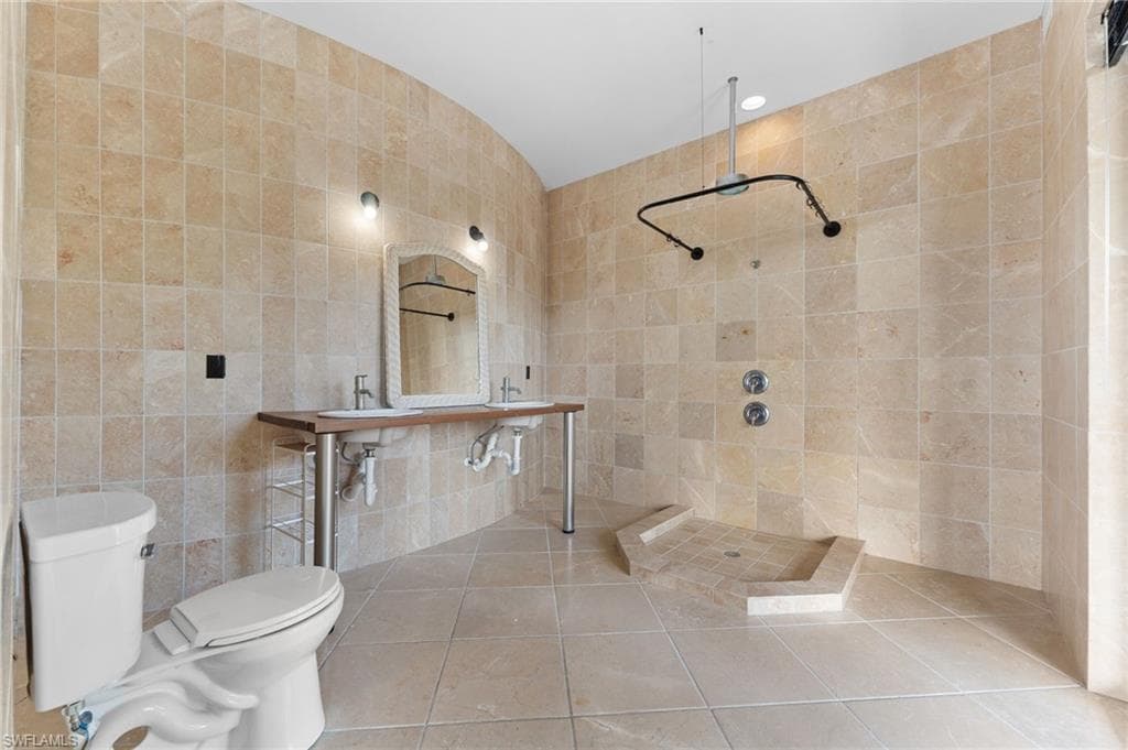 4150 Dingman DR, SANIBEL FL 33957-36