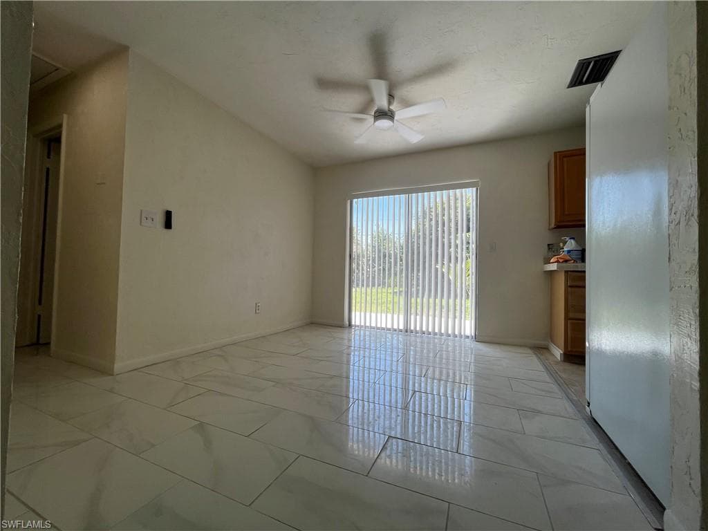 1275 Old Bridge RD, NORTH FORT MYERS FL 33917-4