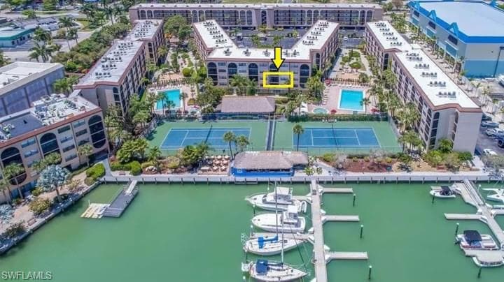 1019 Anglers CV # F302, MARCO ISLAND FL 34145-10