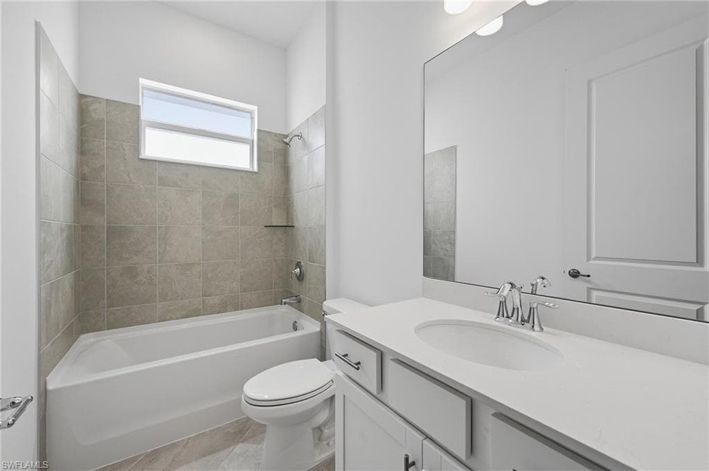 15721 Raveneli CT, FORT MYERS FL 33908-13