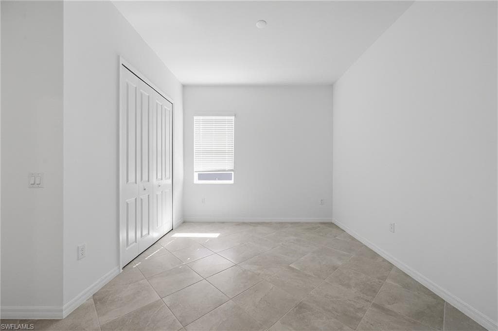 15721 Raveneli CT, FORT MYERS FL 33908-7