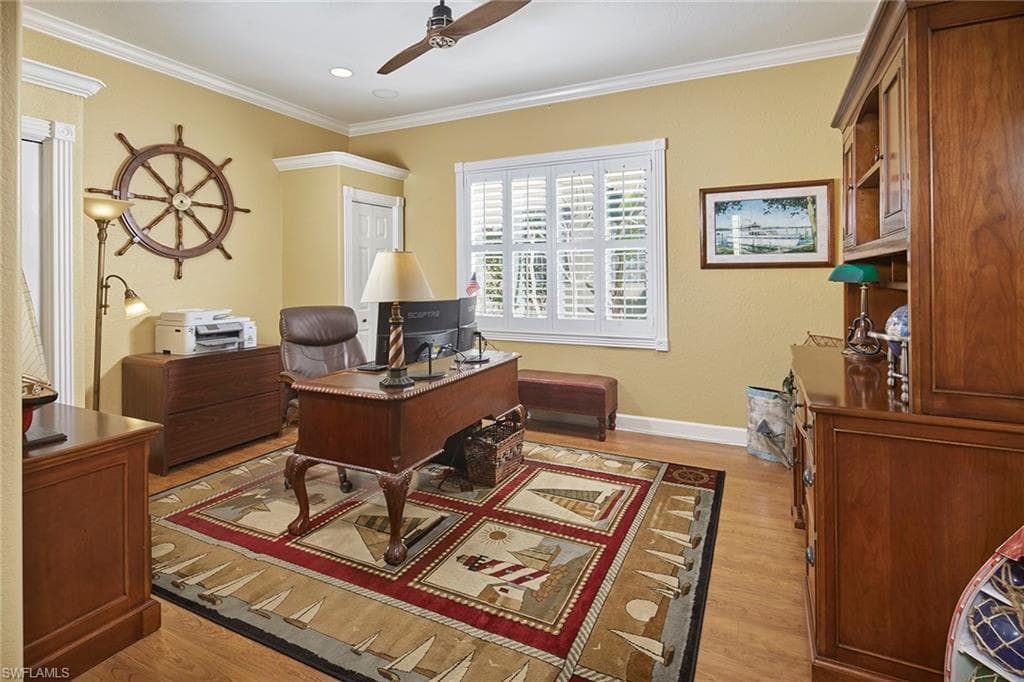 377 Mallory CT, NAPLES FL 34110-17