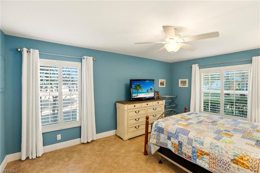 142 Old Tamiami TRL-21