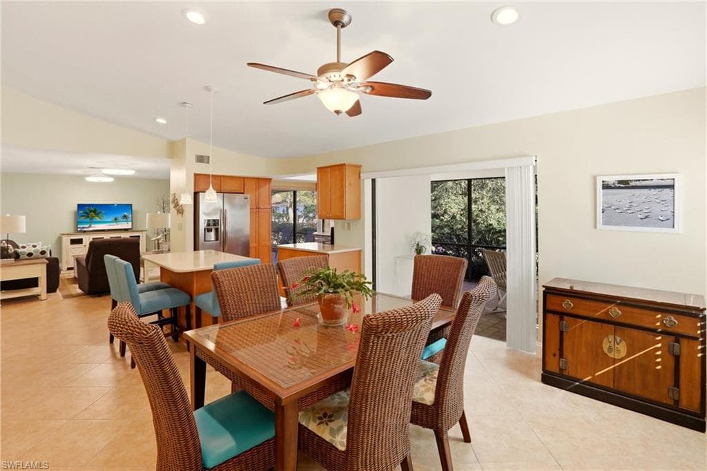 142 Old Tamiami TRL-19