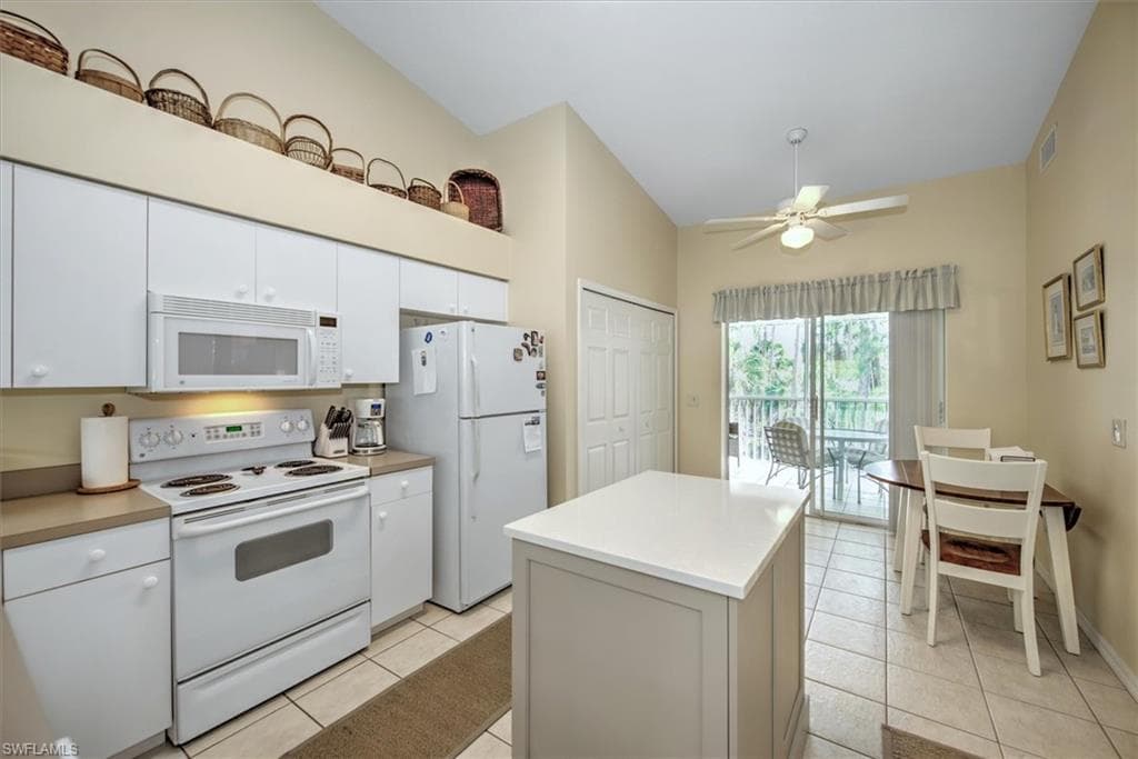 25741 Lake Amelia WAY # 202, BONITA SPRINGS FL 34135-9