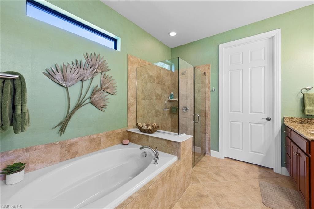 20206 Black Tree LN, ESTERO FL 33928-18