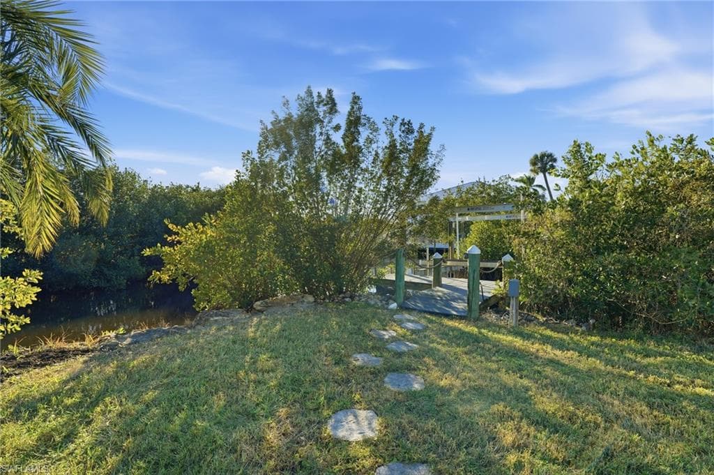 7161 Shannon BLVD, FORT MYERS FL 33908-31