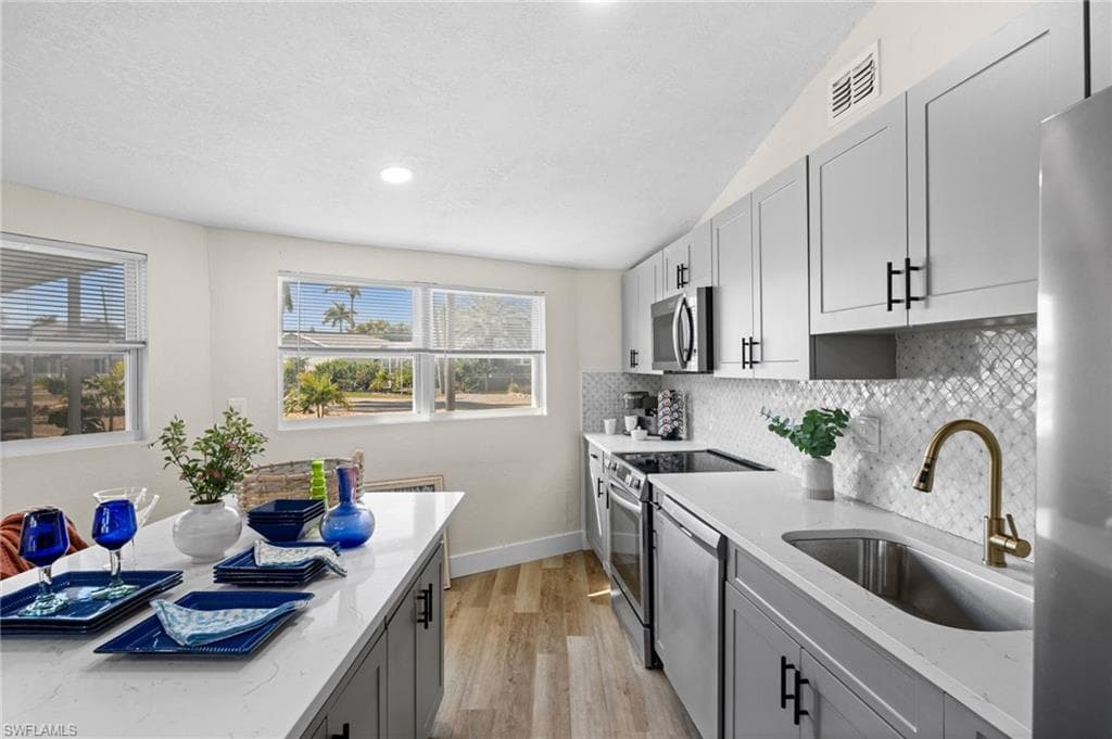 190 Tarpon RD-4