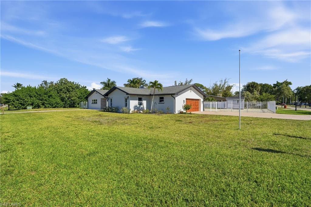 3835 Harold AVE-45