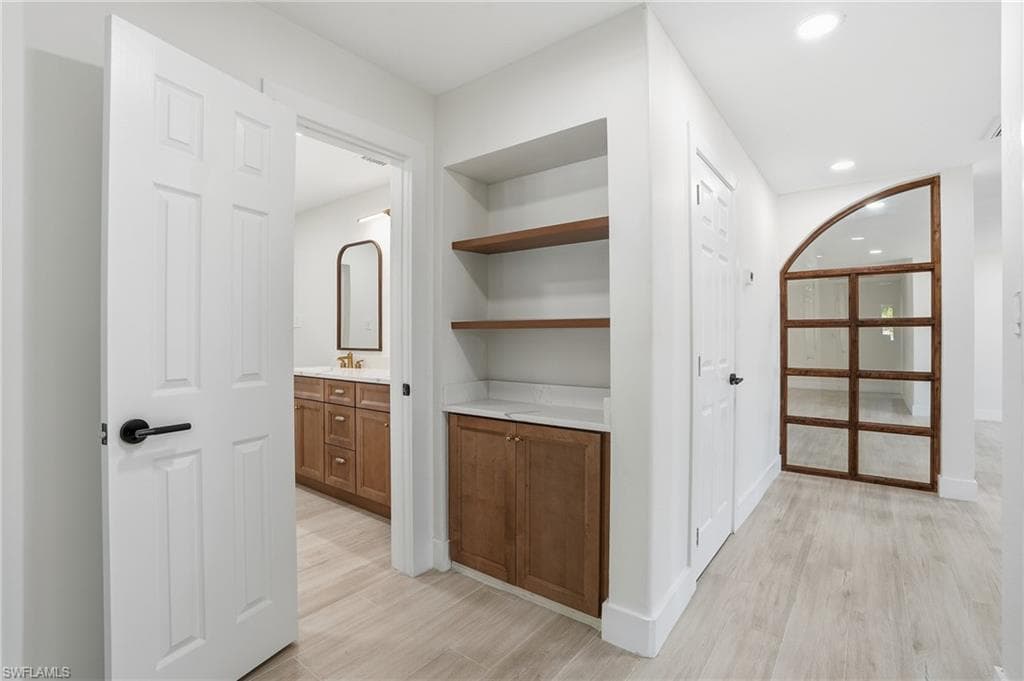 3835 Harold AVE-16