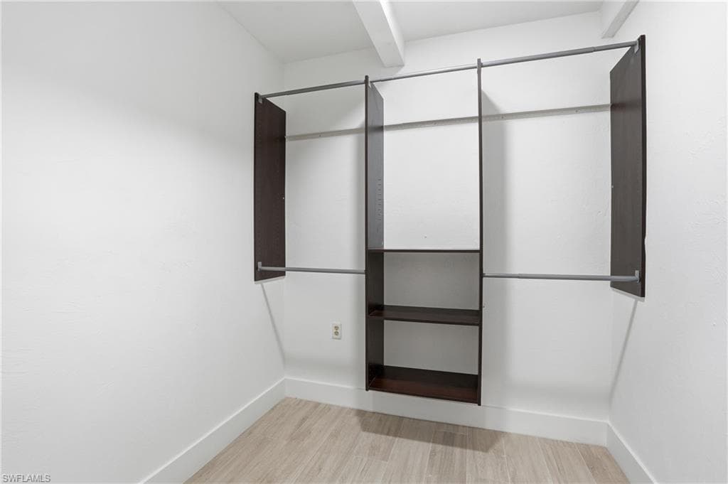 3835 Harold AVE-34