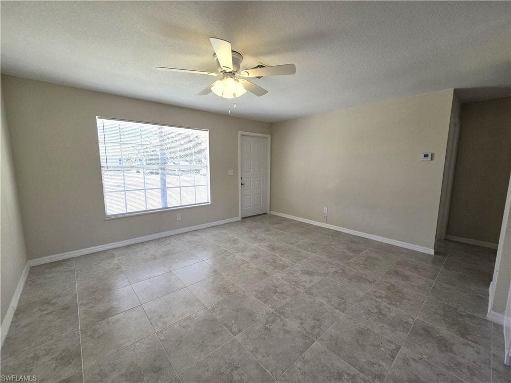 2222/2224 Virginia AVE-4