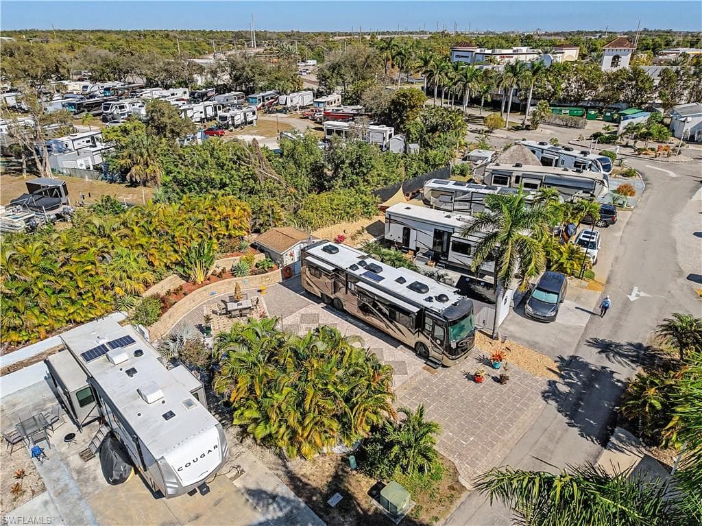 5016 White Sky CIR, FORT MYERS FL 33908-16