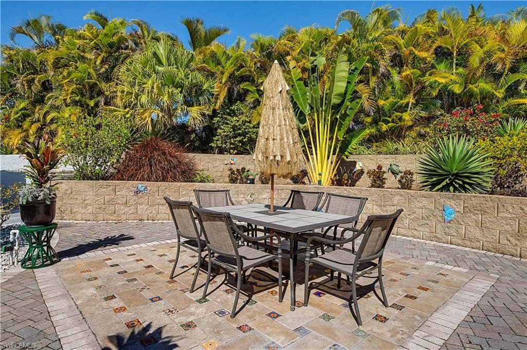 5016 White Sky CIR, FORT MYERS FL 33908-4