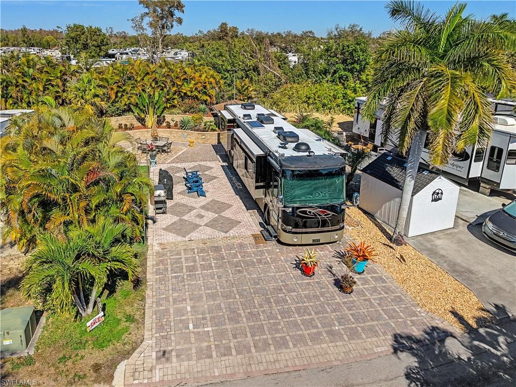 5016 White Sky CIR, FORT MYERS FL 33908-8