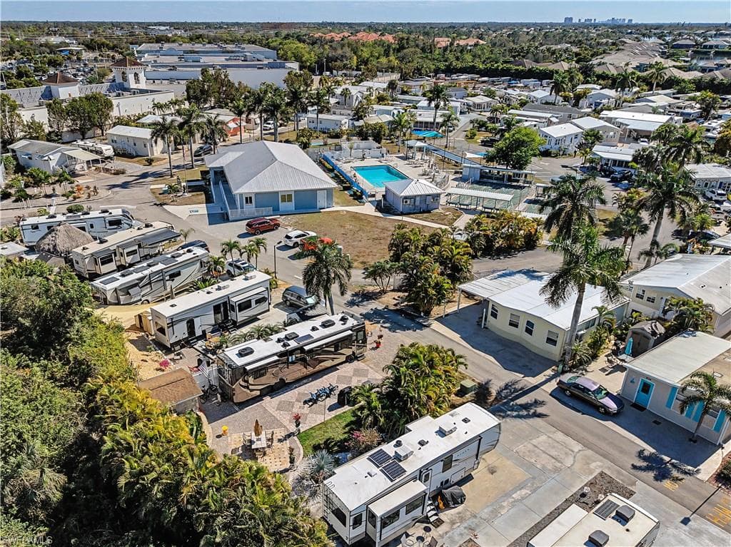 5016 White Sky CIR, FORT MYERS FL 33908-17