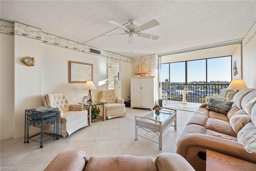 4260 SE 20th PL 502-3