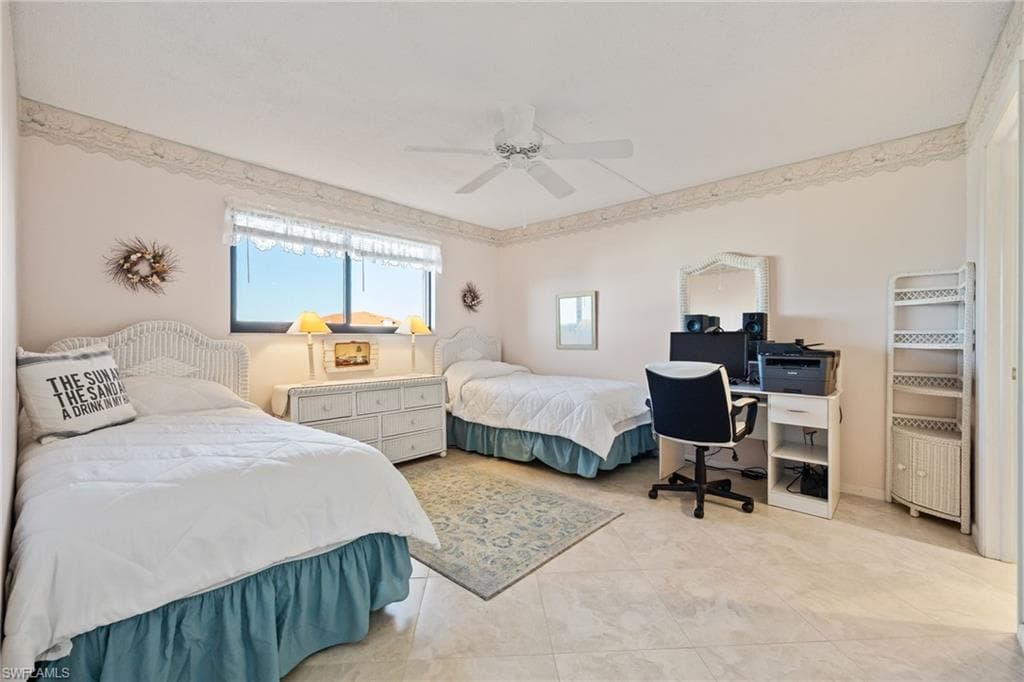4260 SE 20th PL 502-18