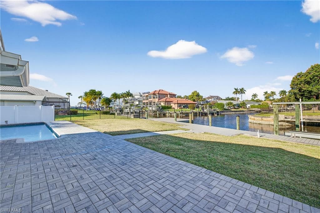 541 Bayside DR-31